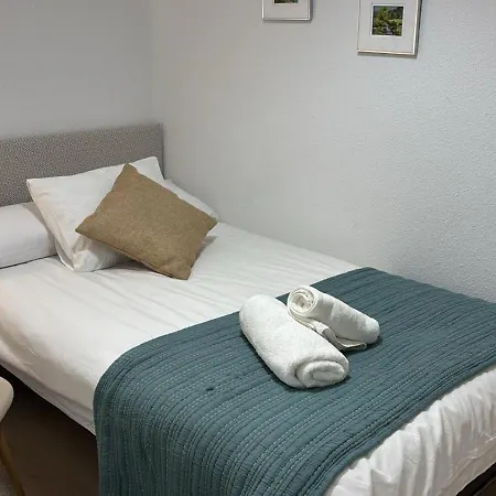 Plaza Del Ayuntamiento -centro Historico- *