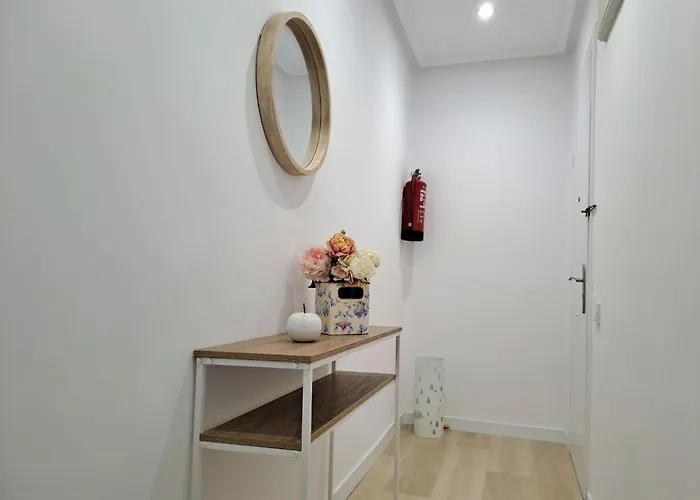 Plaza Del Ayuntamiento -centro Historico- *