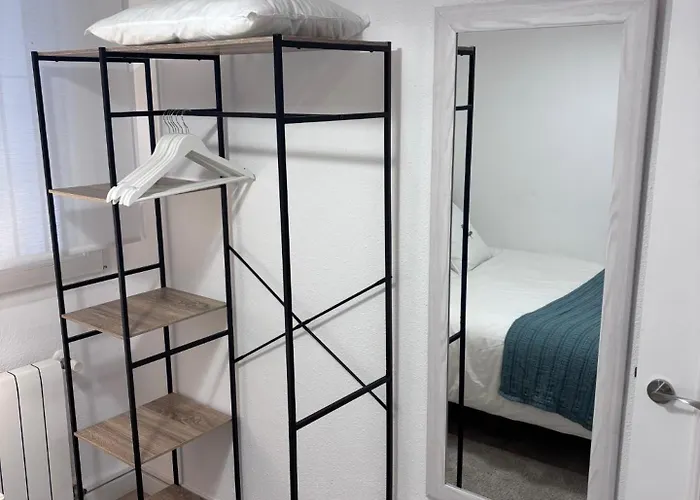 Plaza Del Ayuntamiento -centro Historico-